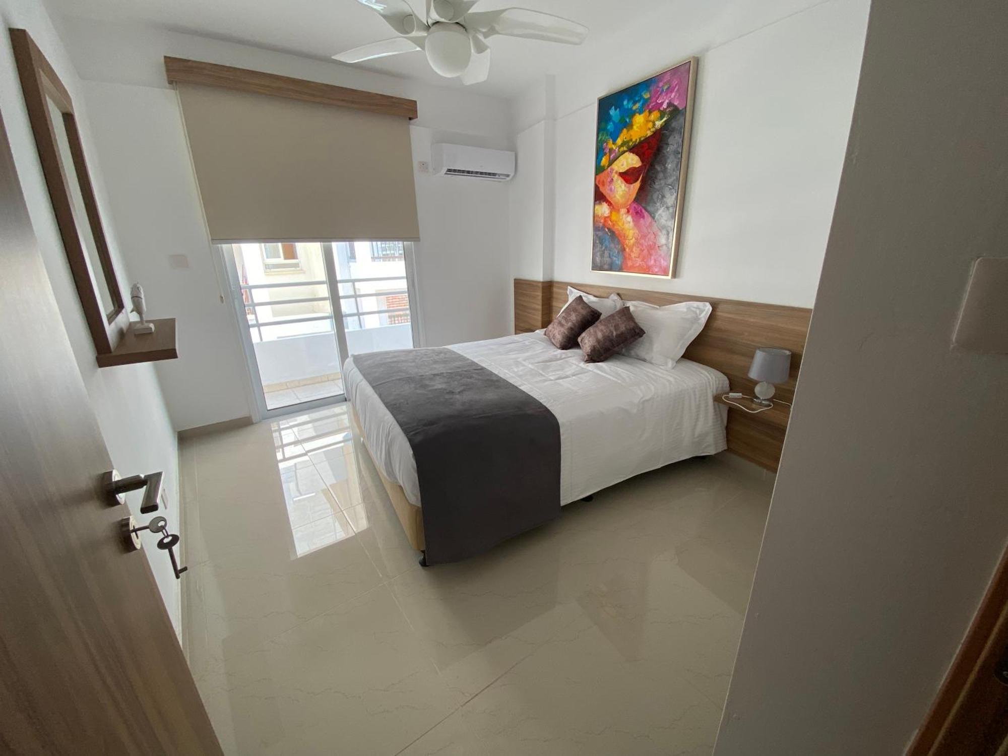 Larnaca Bay Suites Exterior foto